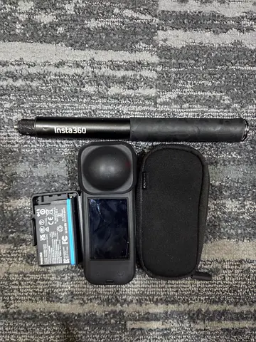Insta 360 X5