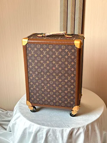 Louis vuitton Monogram Rolling trunk