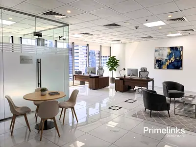 Executive Cabin + Open Floor | Landscape View