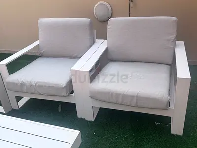 Modern White Garden Lounge Chairs with Grey Cushions