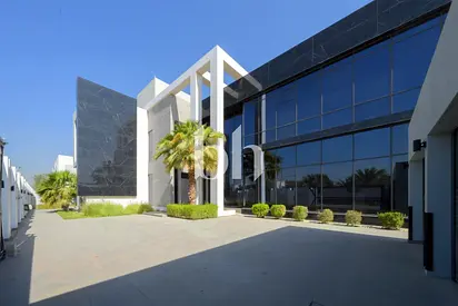 Spacious villa | Brand New | 7 bedrooms