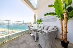 Luxury 1 BR | Beachfront Living | Stunning Views |