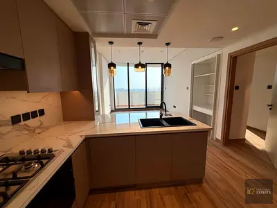 VACANT | BRAND NEW | SPACIOUS | EXQUISITE