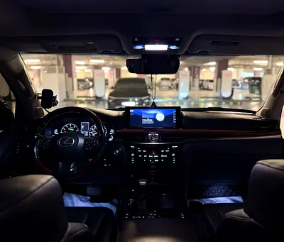 صورة 9 لـ 2018 Lexus LX-SERIES