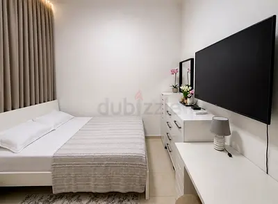 En-suite room for only ladies in mirdif