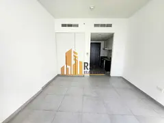 Studio Apartment with Balcony in East Village