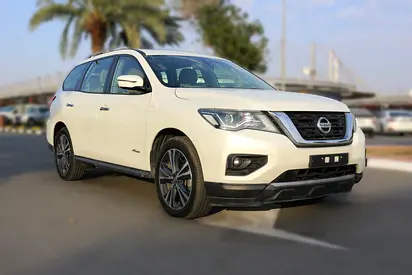 Nissan Pathfinder SV 2018 | GCC HYBIRD 4X4 FAMILY CAR 7 SEATS