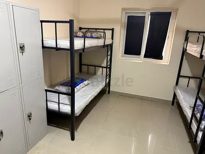 LADIES BED SPACE