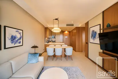 Skyline Serenity | Prime Downtown Location