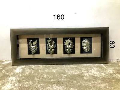 Mart gallery 4-masks wall panel