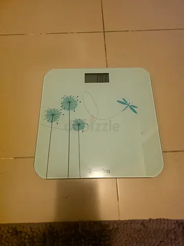 Digital Glass Bathroom Scale - Light Blue Floral Design