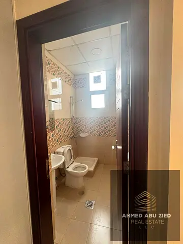 Spacious 2BR Master Flat for Rent in Al Hamidiyah Ajman - Built-in Wardrobes - 3 Baths - Annual 48K - Monthly 3,800