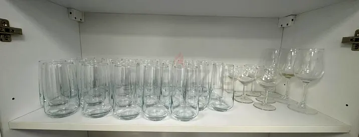 Set of 20 Clear Drinking Glasses + 4 Wine Glasses - Good Condition