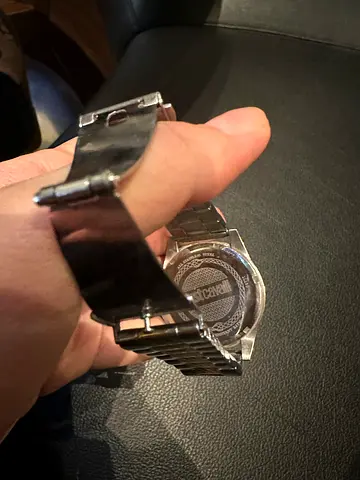 Woman stainless steel wristwatch - used, repairable clasp