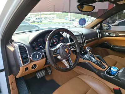 صورة مصغرة 18 لـ 2015 Porsche CAYENNE