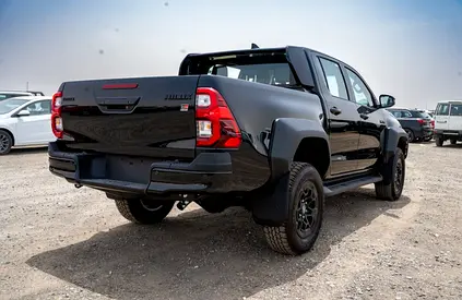 2025 Toyota HILUX 照片 2