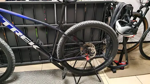 TREK MTB 29SIZE