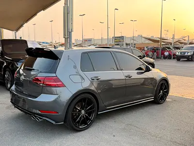 صورة 12 لـ 2018 Volkswagen GOLF R