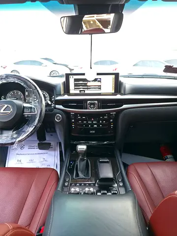 2018 Lexus LX-SERIES 缩略图 11