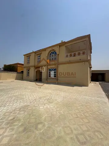 Luxury 6BR Villa with Annex | Al Dhait South