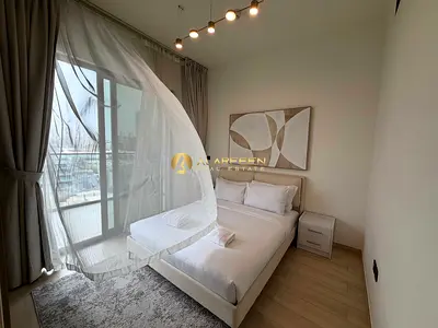 2BR Corner Apartment | Marina & Skyline Views | Wraparound Balcony