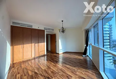 Vacant 2BR | Marina & SZR View | Large Balcony | Move-in Ready