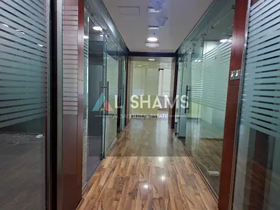 Chiller free | Office space Glass partitions | Near Metro