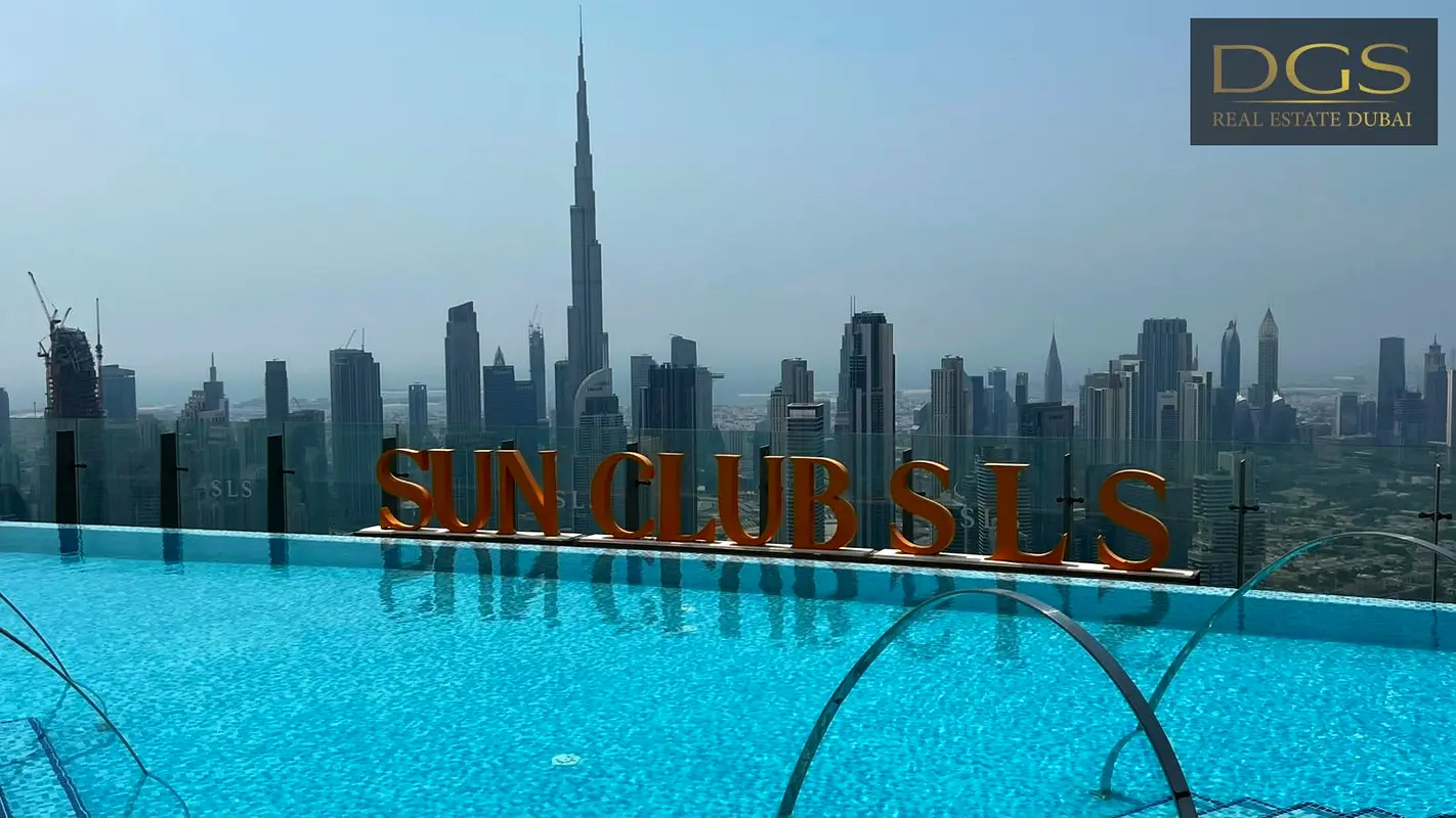 Fully furnished | Luxury Studio | Prime Location