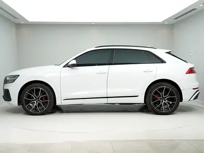 Audi Q8 55 TFSI quattro S line, миниатюра 3