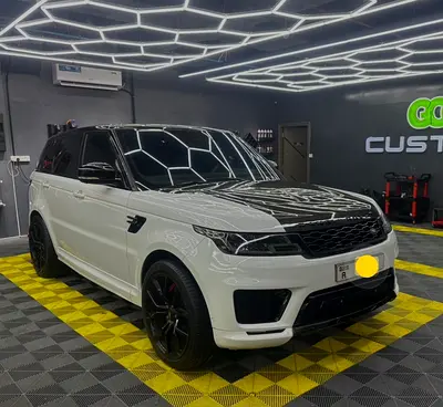 Pristine 2014 V8 Land Rover Range Rover Sport Supercharged | GCC Specs
