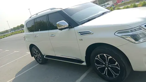 2015 Nissan PATROL 照片 2
