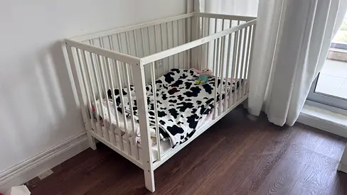 IKEA SNIGLAR White Baby Cot / Crib - Solid Wood, Good Condition