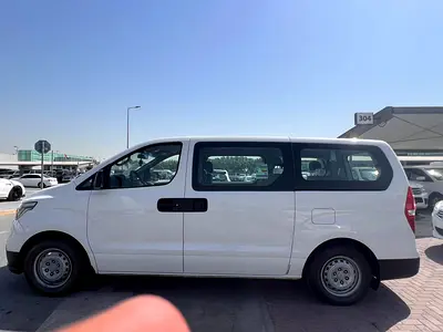 صورة 6 لـ 2020 Hyundai H1