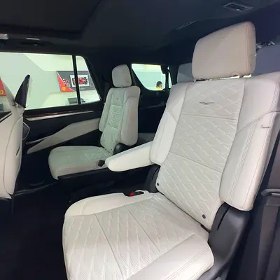 2026 Cadillac ESCALADE thumbnail 11