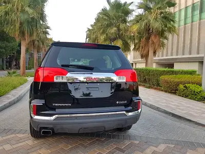 2017 GMC TERRAIN 照片 3