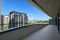 Premier Residence | Golf Course View | Vacant