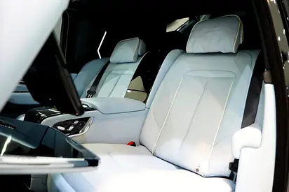 صورة 9 لـ 2020 ROLLS-ROYCE CULLINAN