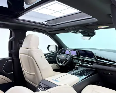 2023 Cadillac ESCALADE — миниатюра 11