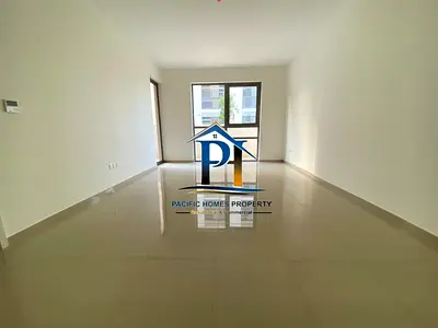 HUGE APARTMENT WITH GARDEN AND BEAUTIFUL LAYOUT IN 66K ONLY.