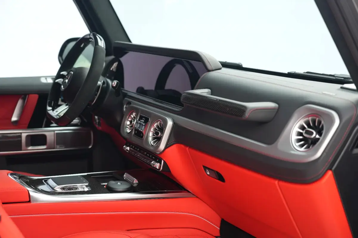 Mercedes-Benz G-Class 2025