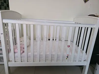 White Wooden Baby Crib - Good Condition