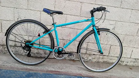 City hybrid bike - 7-speed, good condition