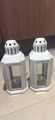 Set of 2 White Decorative Lanterns