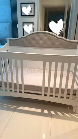 Höffner Eloise Baby Cot with Träumeland Mattress & 2 Fitted Sheets – 70 × 140 cm