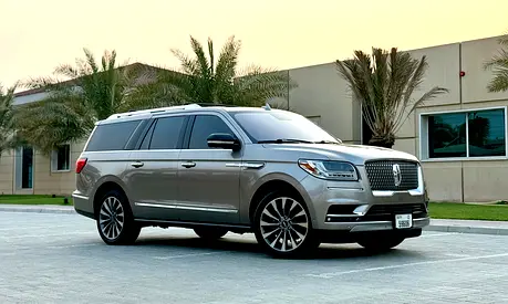 Pristine Lincoln Navigator L AWD 2019 - GCC Specs - Luxury SUV