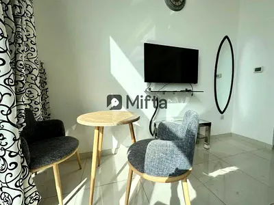 Studio | Fully Furnished | Flexible Cheques