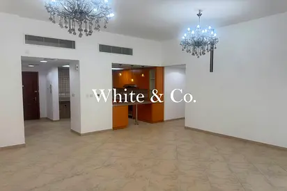 Unfurnished | big layout | 2 ensuites