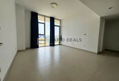 1BR Bright Apartment with Balcony - Vacant Unit