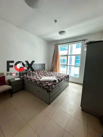 Furnished | Directly on Sheikh Khalifa Street | Facing Sharjah | Easy Dubai exit | Minutes from Ajman Corniche | Free parking | Flexible payment optio