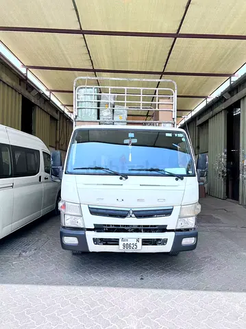 2023 Mitsubishi Canter | 4.2L Turbo Diesel | GCC Specs |
